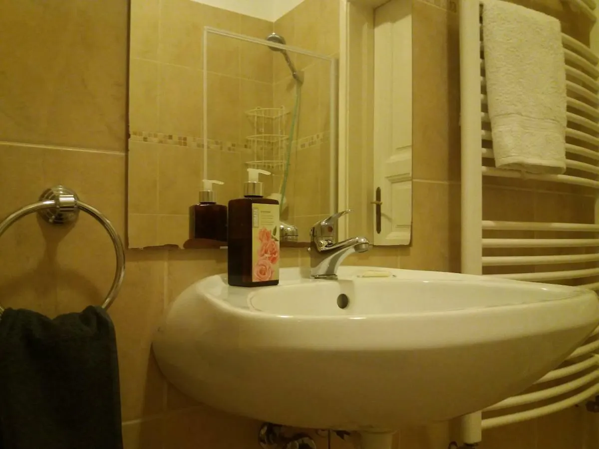 West10 Star City Center Budapeste Hungria